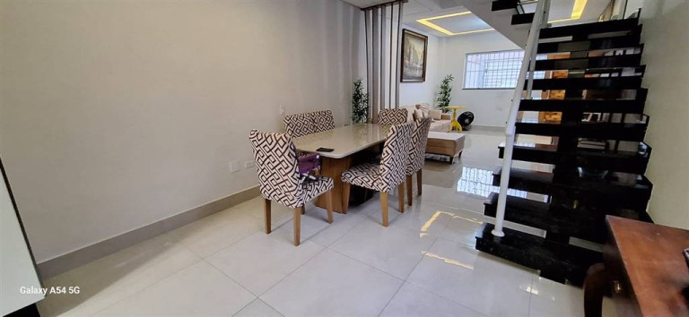 Imagem Sobrado com 3 Quartos à Venda, 125 m² em Guilhermina - Praia Grande Imagem Sobrado com 3 Quartos à Venda, 125 m² em Guilhermina - Praia Grande