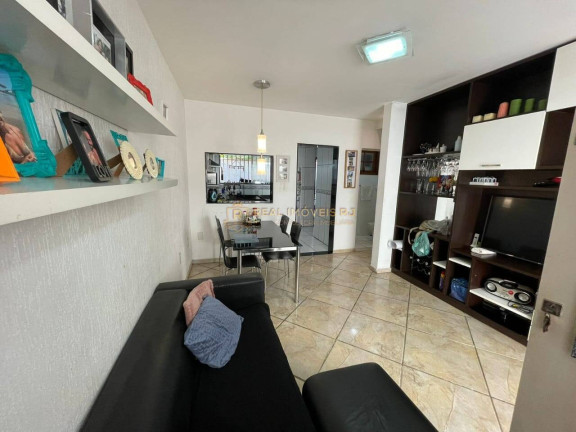 Imagem Casa com 2 Quartos à Venda, 72 m² em Freguesia (jacarepaguá) - Rio De Janeiro Imagem Casa com 2 Quartos à Venda, 72 m² em Freguesia (jacarepaguá) - Rio De Janeiro