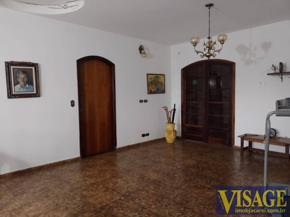 Imagem Casa com 5 Quartos à Venda, em Jd. Luiza - Jacareí Imagem Casa com 5 Quartos à Venda, em Jd. Luiza - Jacareí