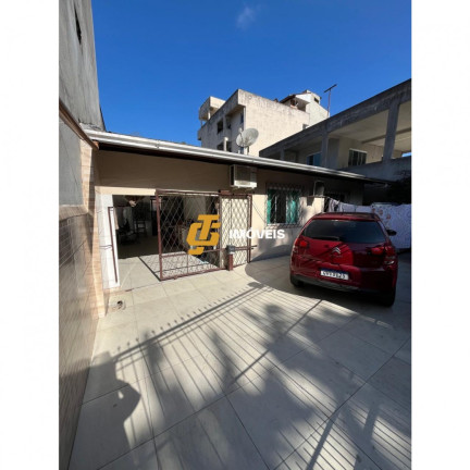 Imagem Casa com 3 Quartos à Venda, 193 m² em Monte Alegre - Camboriú Imagem Casa com 3 Quartos à Venda, 193 m² em Monte Alegre - Camboriú