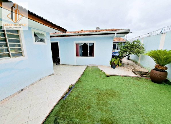 Imagem Casa com 3 Quartos à Venda, 180 m² em Fazendinha - Curitiba