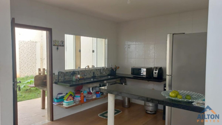 Imagem Casa com 5 Quartos à Venda, 242 m² em Nova Guarapari - Guarapari