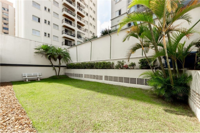 Imagem Apartamento com 2 Quartos à Venda, 72 m² em Moema - São Paulo