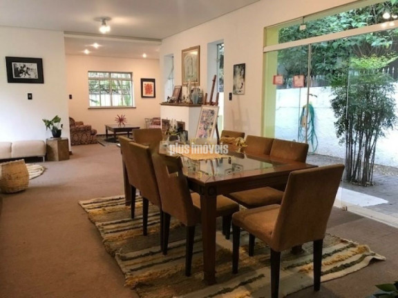 Casa com 3 Quartos para Alugar, 180 m² em Alto Da Boa Vista - São Paulo