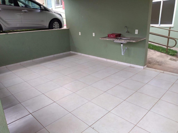 Imagem Casa com 2 Quartos à Venda, 60 m² em Cabral - Contagem