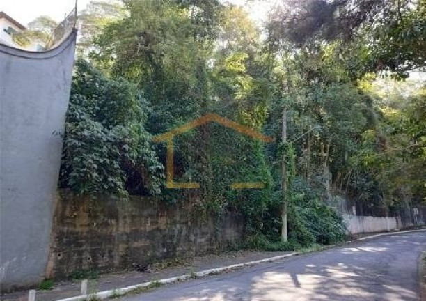 Imagem Terreno à Venda ou Locação, 990 m² em Tremembé - São Paulo Imagem Terreno à Venda ou Locação, 990 m² em Tremembé - São Paulo