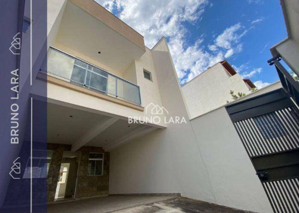 Casa com 3 Quartos à Venda, 117 m² em Nossa Senhora Das Graças - Betim