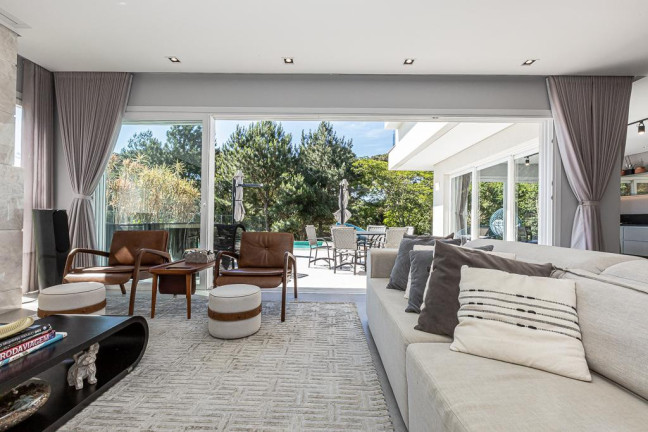 Imagem Casa de Condomínio com 4 Quartos à Venda, 608 m² em Alphaville Graciosa - Pinhais