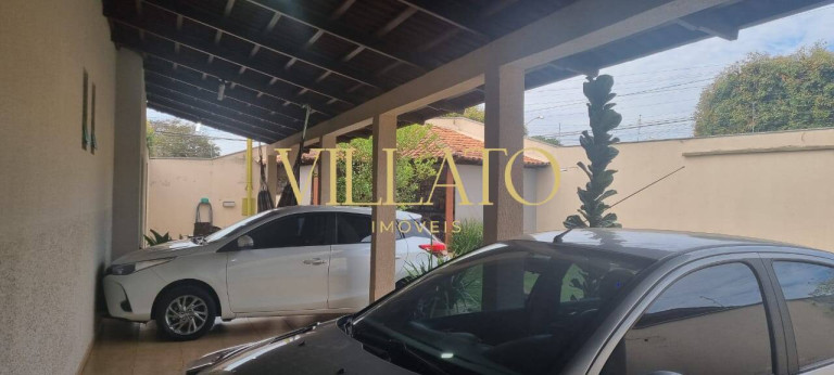 Imagem Casa com 3 Quartos à Venda, 282 m² em Jardim Presidente - Goiânia Imagem Casa com 3 Quartos à Venda, 282 m² em Jardim Presidente - Goiânia