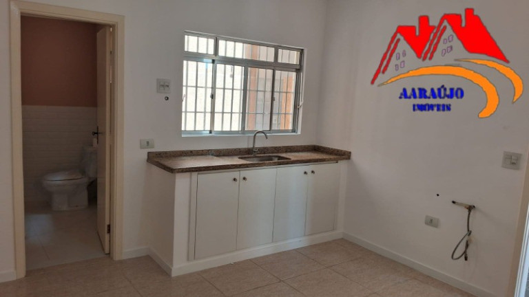 Imagem Casa com 3 Quartos à Venda, 190 m² em Centro - Osasco