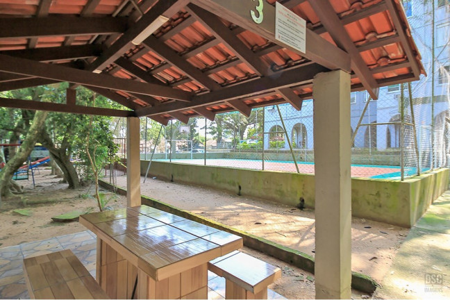 Imagem Imóvel com 2 Quartos à Venda, em Cristal - Porto Alegre Imagem Imóvel com 2 Quartos à Venda, em Cristal - Porto Alegre