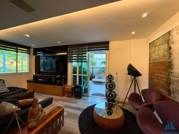 Imagem Cobertura com 3 Quartos à Venda, 210 m² em Santa Rosa - Niterói Imagem Cobertura com 3 Quartos à Venda, 210 m² em Santa Rosa - Niterói