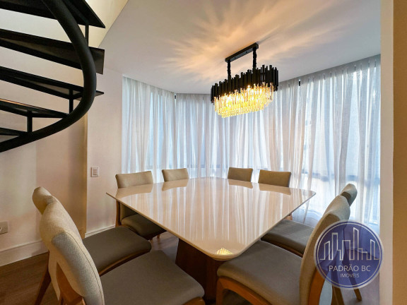 Apartamento com 3 Quartos à Venda, 199 m² em Centro - Balneário Camboriú