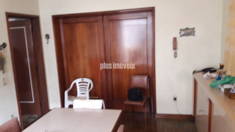 Imagem Casa com 4 Quartos à Venda, 500 m² em Jardim Luzitânia - São Paulo