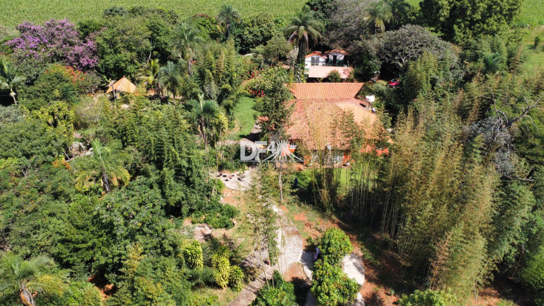 Imagem Imóvel com 16 Quartos à Venda, 4.400 m² em Planaltina - Brasília Imagem Imóvel com 16 Quartos à Venda, 4.400 m² em Planaltina - Brasília