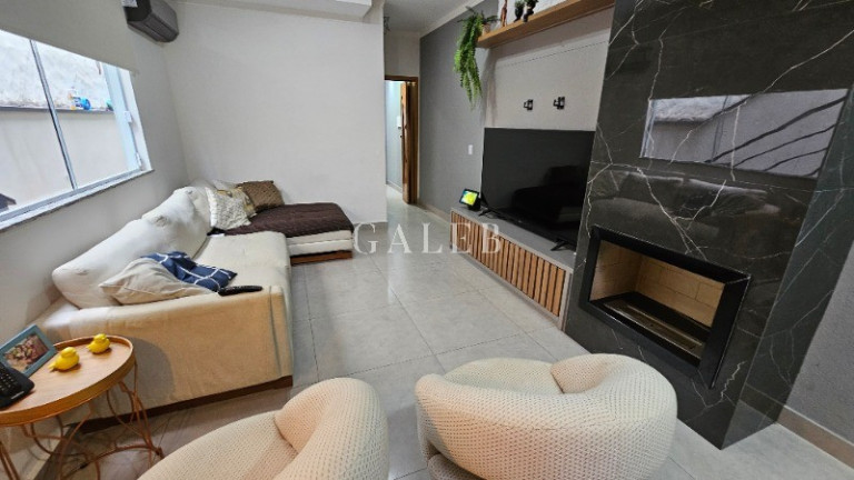 Imagem Casa com 3 Quartos à Venda, 123 m² em Jardim Maristela - Atibaia Imagem Casa com 3 Quartos à Venda, 123 m² em Jardim Maristela - Atibaia