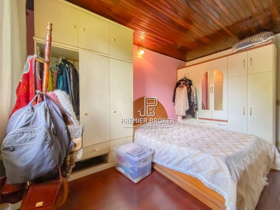 Imagem Casa com 3 Quartos à Venda, 140 m² em Granja Guarani - Teresópolis Imagem Casa com 3 Quartos à Venda, 140 m² em Granja Guarani - Teresópolis