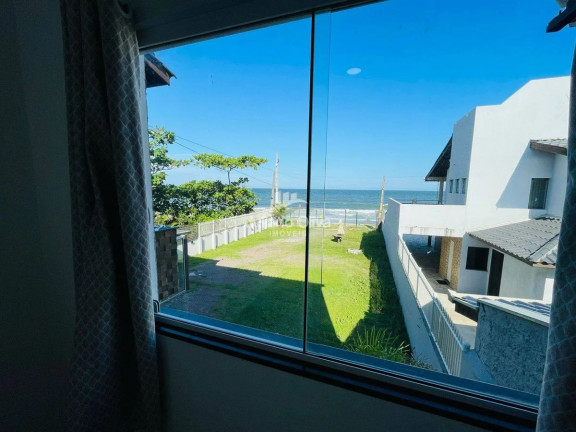 Imagem Sobrado com 3 Quartos à Venda, 79 m² em Barra Do Sai - Itapoá
