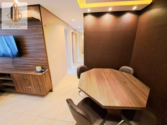 Imagem Apartamento com 3 Quartos à Venda, 50 m² em Fazendinha - Curitiba