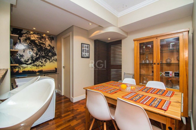 Imagem Apartamento com 2 Quartos à Venda, 73 m² em Auxiliadora - Porto Alegre