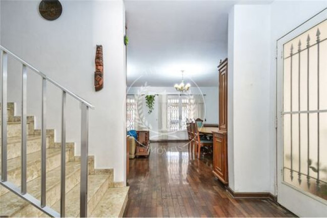 Imagem Casa com 4 Quartos à Venda, 242 m² em Moema - São Paulo