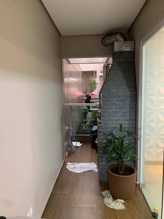 Imagem Casa com 3 Quartos à Venda, em Eldorado - Diadema Imagem Casa com 3 Quartos à Venda, em Eldorado - Diadema