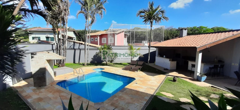 Casa com 3 Quartos à Venda, 243 m² em Estância Das Flores - Jaguariúna