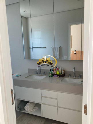Imagem Casa de Condomínio com 3 Quartos à Venda, 220 m² em Tamboré - Santana De Parnaíba Imagem Casa de Condomínio com 3 Quartos à Venda, 220 m² em Tamboré - Santana De Parnaíba