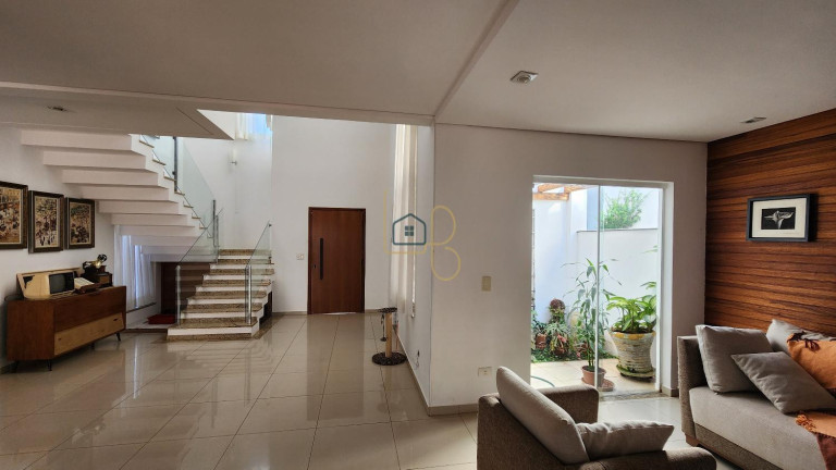 Imagem Casa de Condomínio com 4 Quartos à Venda, 327 m² em Terra Bonita - Londrina Imagem Casa de Condomínio com 4 Quartos à Venda, 327 m² em Terra Bonita - Londrina