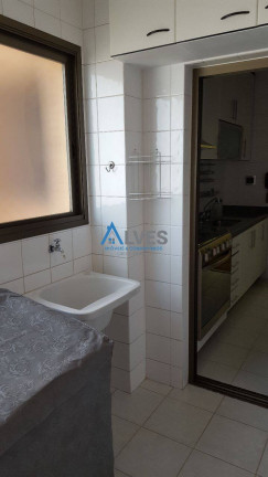 Apartamento com 3 Quartos para Alugar, 100 m² em Vila Bastos - Santo André