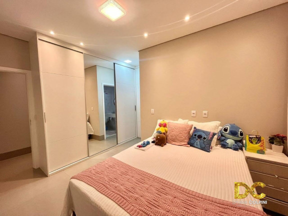 Imagem Casa de Condomínio com 4 Quartos à Venda, 270 m² em Jardim Itália - Cuiabá Imagem Casa de Condomínio com 4 Quartos à Venda, 270 m² em Jardim Itália - Cuiabá