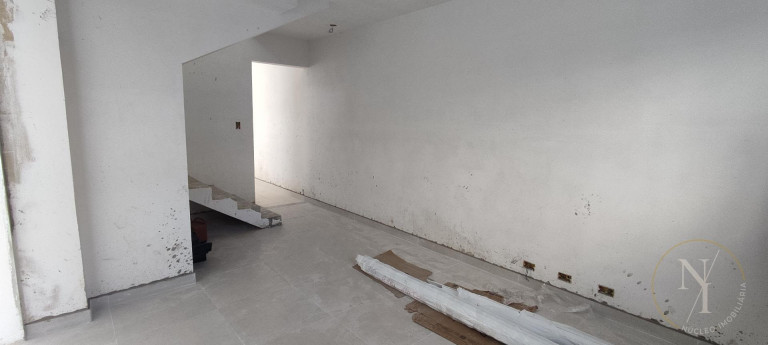 Imagem Casa com 3 Quartos à Venda, 194 m² em Jardim Dourado - Guarulhos Imagem Casa com 3 Quartos à Venda, 194 m² em Jardim Dourado - Guarulhos