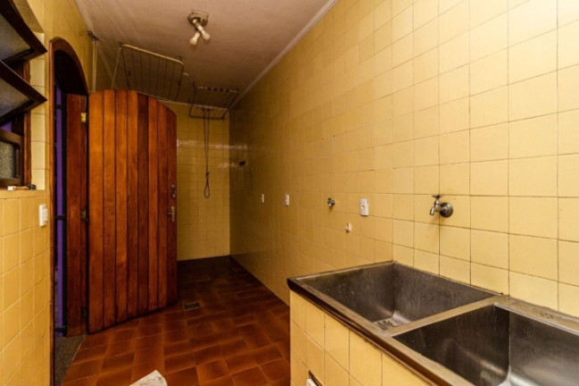 Imagem Casa com 6 Quartos para Alugar, 551 m² em Marapé - Santos Imagem Casa com 6 Quartos para Alugar, 551 m² em Marapé - Santos