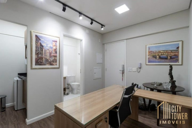 Sala Comercial à Venda, 39 m² em Vila Congonhas - São Paulo