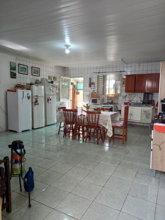 Imagem Casa com 2 Quartos à Venda,  em Camobi - Santa Maria
