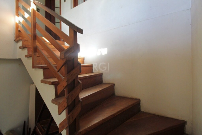 Imagem Casa com 4 Quartos à Venda, 300 m² em Glória - Porto Alegre