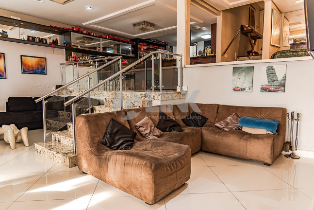 Imagem Imóvel com 4 Quartos à Venda, 530 m² em Santa Tereza - Porto Alegre Imagem Imóvel com 4 Quartos à Venda, 530 m² em Santa Tereza - Porto Alegre