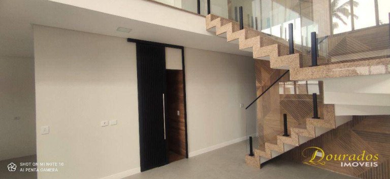Imagem Sobrado com 3 Quartos à Venda, 185 m² em Balneário Flórida - Praia Grande Imagem Sobrado com 3 Quartos à Venda, 185 m² em Balneário Flórida - Praia Grande