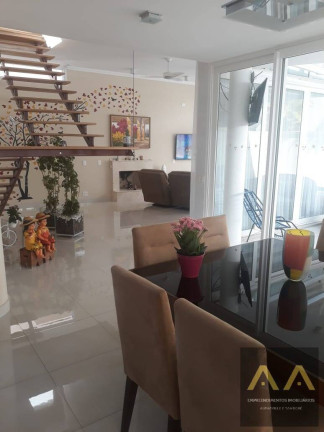 Imagem Casa de Condomínio com 4 Quartos à Venda, 344 m² em Alphaville - Santana De Parnaíba Imagem Casa de Condomínio com 4 Quartos à Venda, 344 m² em Alphaville - Santana De Parnaíba