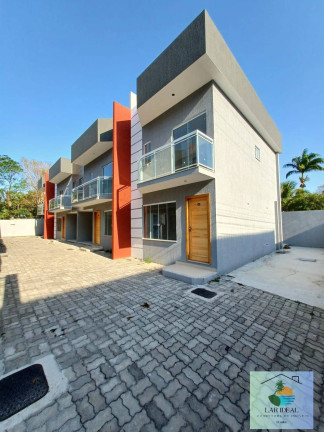 Casa com 3 Quartos à Venda,  em Extensão Do Bosque - Rio Das Ostras