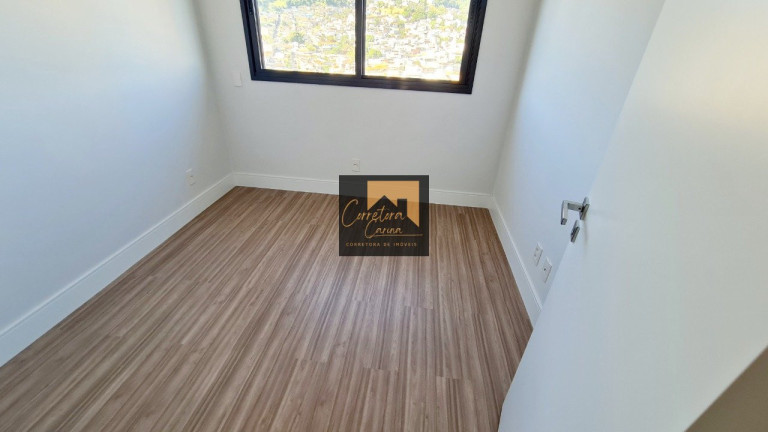 Imagem Apartamento com 3 Quartos à Venda, 221 m² em Agronômica - Florianópolis Imagem Apartamento com 3 Quartos à Venda, 221 m² em Agronômica - Florianópolis