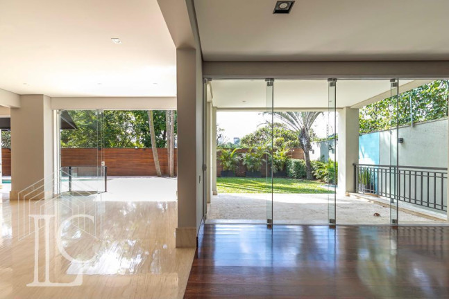 Imagem Casa com 4 Quartos à Venda, 720 m² em Alto Da Boa Vista - São Paulo