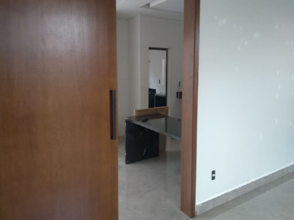 Imagem Casa com 3 Quartos à Venda, 230 m² em Vila Do Golf - Ribeirão Preto Imagem Casa com 3 Quartos à Venda, 230 m² em Vila Do Golf - Ribeirão Preto