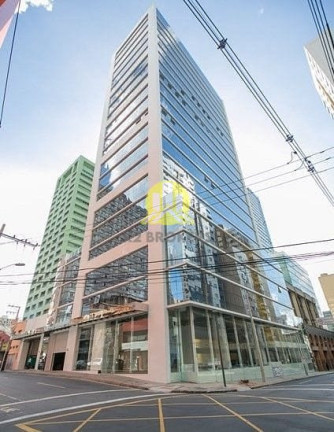 Sala Comercial à Venda, 43 m² em Centro - Curitiba