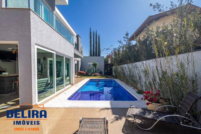 Imagem Casa com 4 Quartos à Venda, 328 m² em Tanque - Atibaia Imagem Casa com 4 Quartos à Venda, 328 m² em Tanque - Atibaia