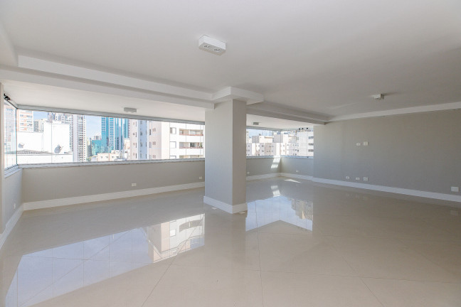 Imagem Cobertura com 3 Quartos à Venda, 463 m² em Aclimação - São Paulo Imagem Cobertura com 3 Quartos à Venda, 463 m² em Aclimação - São Paulo