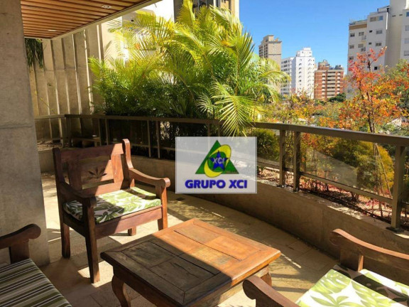Apartamento com 4 Quartos à Venda, 670 m² em Cambuí - Campinas