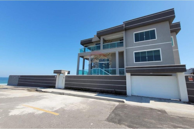 Imagem Casa com 3 Quartos à Venda, 297 m² em Ponta Negra - Maricá Imagem Casa com 3 Quartos à Venda, 297 m² em Ponta Negra - Maricá