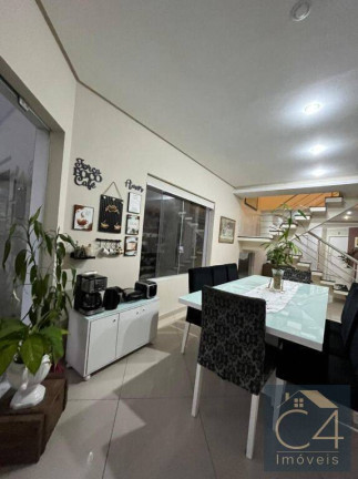 Imagem Casa com 4 Quartos para Alugar, 300 m² em Urbanova Vii - São José Dos Campos