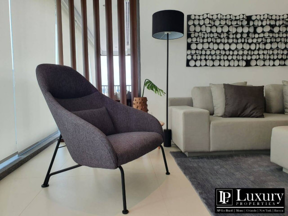Imagem Apartamento com 3 Quartos à Venda, 251 m² em Vila Nova Conceição - São Paulo Imagem Apartamento com 3 Quartos à Venda, 251 m² em Vila Nova Conceição - São Paulo